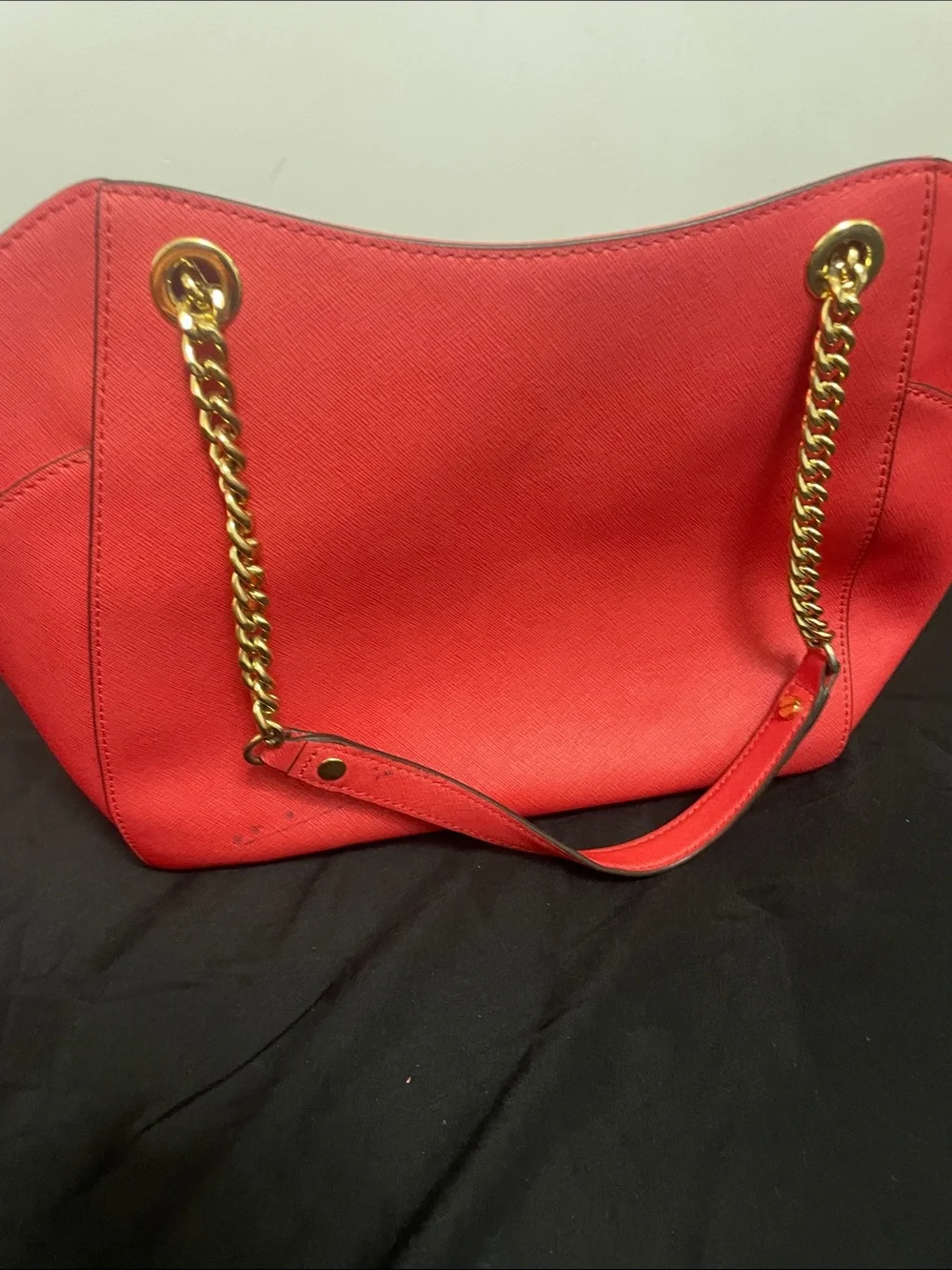 Michael Kors Coral-Red Saffiano Chain-Handle Tote with Wallet - Picture 3 of 8